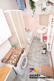 Całe piętro w kamienicy w centrum miasta